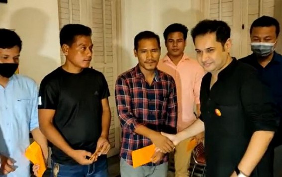5 Youths who were injured in Police Firing in 2019 during Anti-CAA protests in Madhav Bari get Jobs under ADC 5 Youths who were injured in Police Firing in 2019 during Anti-CAA protests in Madhav Bari get Jobs under ADC